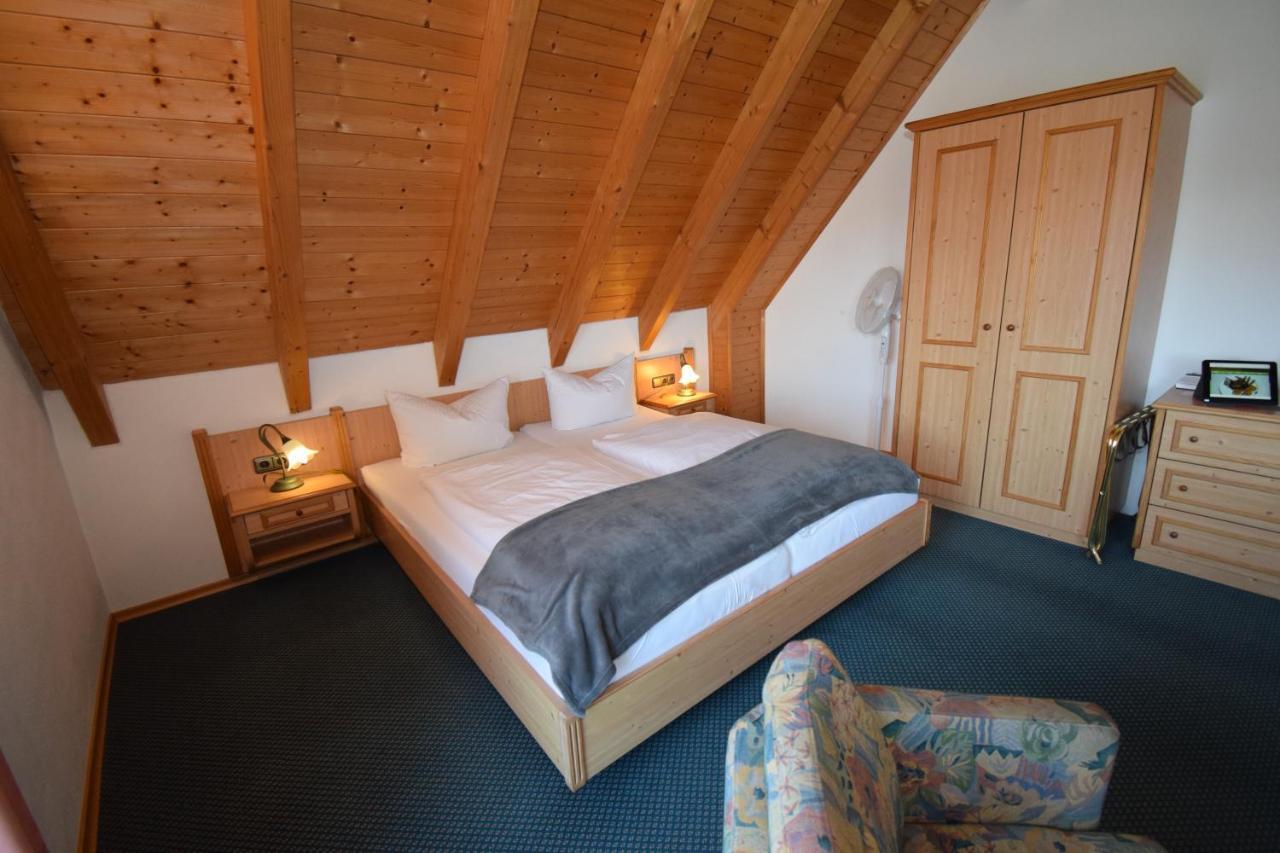 Landhotel Steigerwaldhaus Burghaslach Экстерьер фото