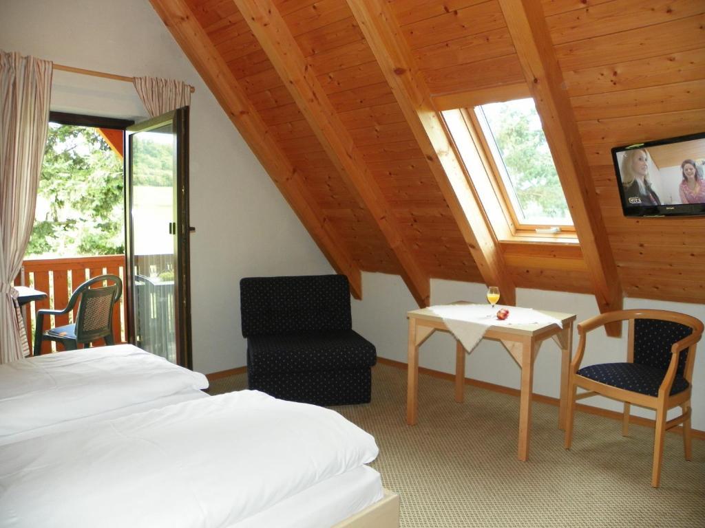 Landhotel Steigerwaldhaus Burghaslach Номер фото